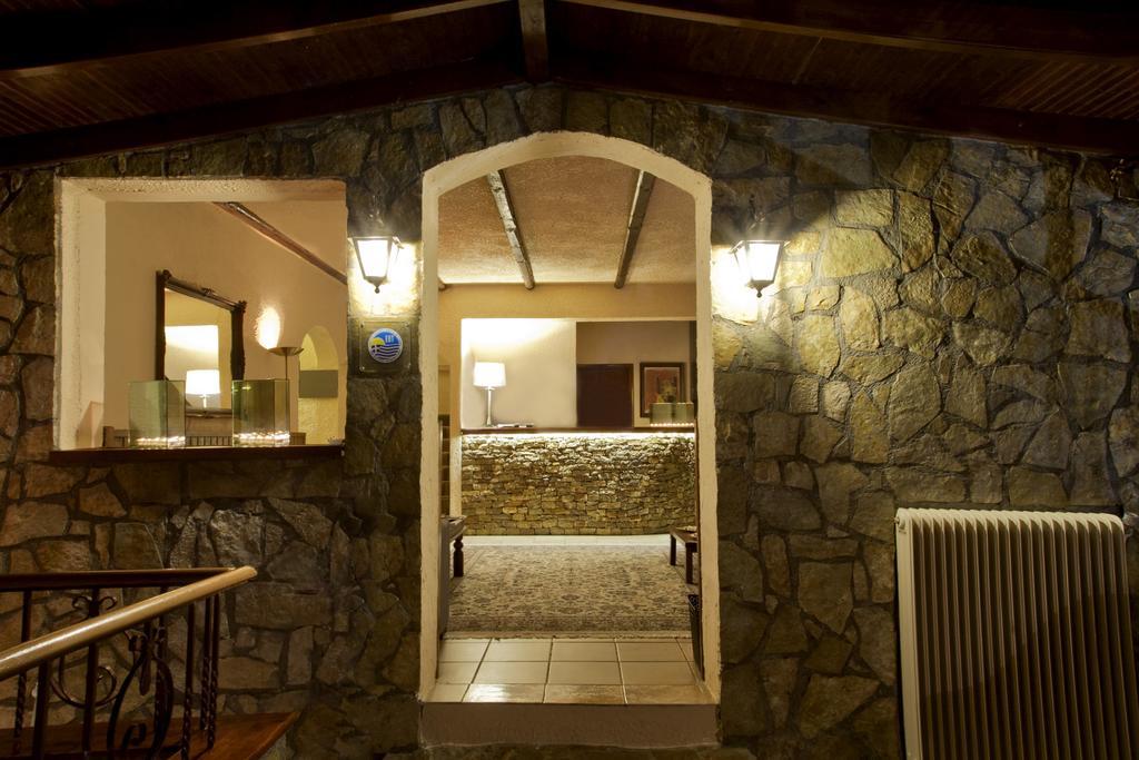 Guest House Fanaras Калаврита Экстерьер фото